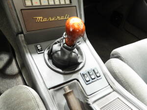 Immagine 8/15 di Maserati 422 (1989)