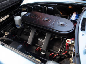 Image 2/40 of Ferrari 365 GT 2+2 (1969)