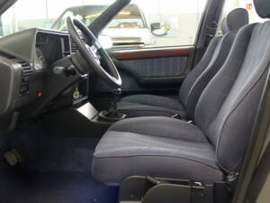Immagine 22/32 di Lancia Thema I.E. (1991)