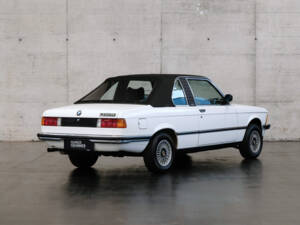 Image 4/23 of BMW 320 Baur TC (1980)