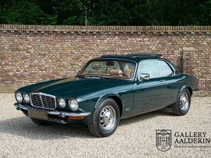 Image 48/50 of Jaguar XJ 6 L 4.2 (1975)