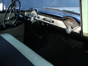 Image 4/5 of Chevrolet Bel Air Sedan (1956)