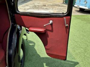 Image 24/47 of FIAT 1100 E (1952)