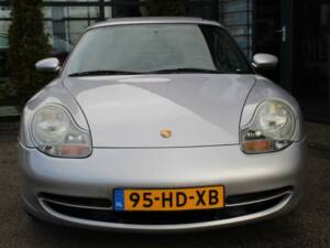 Image 2/7 of Porsche 911 Carrera (1998)