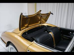 Image 67/100 of Chevrolet Corvette (1958)