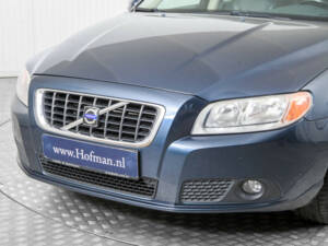 Imagen 18/46 de Volvo V70 D5 (2008)