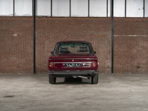 Image 7/91 of BMW 1802 (1973)