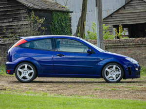Image 5/31 of Ford Focus RS (2003)