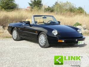 Bild 4/10 von Alfa Romeo 2.0 Spider (1991)