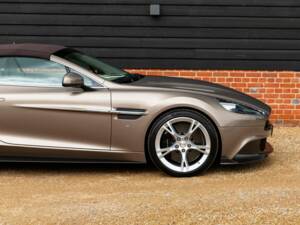 Bild 22/50 von Aston Martin Vanquish S Volante (2018)