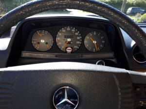 Afbeelding 6/12 van Mercedes-Benz 280 E (1977)