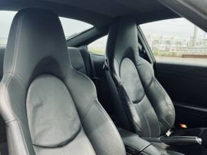 Image 23/53 of Porsche 911 Turbo (2007)