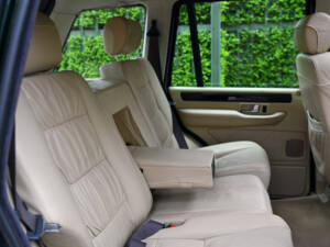 Bild 22/27 von Land Rover Range Rover 4.6 Vogue (2000)