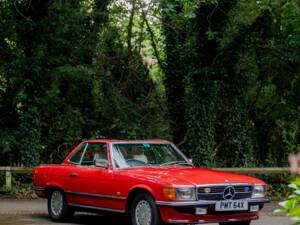 Image 9/25 de Mercedes-Benz 280 SL (1981)