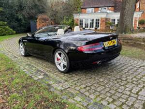 Bild 10/38 von Aston Martin DB 9 Volante (2008)