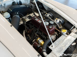 Image 21/65 of MG MGA 1600 (1960)