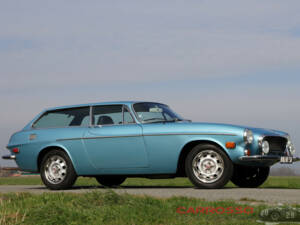 Image 14/39 of Volvo 1800 ES (1972)