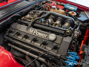 Image 22/51 of BMW M 635 CSi (1985)