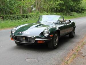 Image 3/18 of Jaguar Type E V12 (1973)