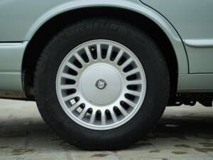 Image 32/50 of Jaguar XJ6 3.2 (1997)