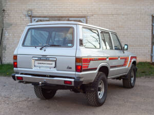 Image 44/100 of Toyota Land Cruiser HJ61 GX (1987)