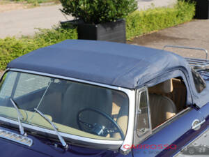 Bild 25/41 von MG MGB (1975)