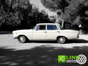 Afbeelding 5/10 van Mercedes-Benz 220 b (1960)