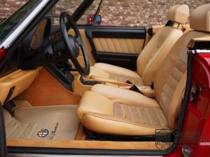 Image 26/50 de Alfa Romeo 2.0 Spider (1991)