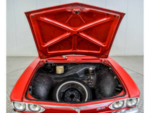 Image 50/50 of Chevrolet Corvair Monza Convertible (1966)