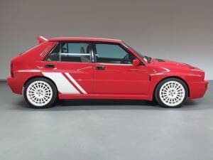 Image 3/15 of Lancia Delta HF Integrale Evoluzione II (1994)