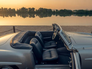 Bild 3/9 von Mercedes-Benz 190 SL (1961)