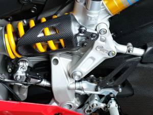 Image 6/11 of Ducati DUMMY (2013)
