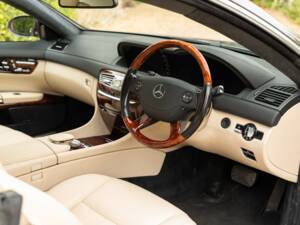 Immagine 7/34 di Mercedes-Benz CL 500 (2007)