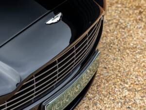 Immagine 35/50 di Aston Martin V12 Vanquish S Ultimate Edition (2007)