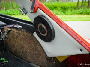 Image 34/46 de MG MGB GT V8 (1975)
