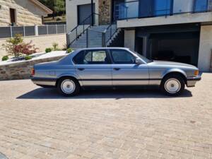 Image 35/40 of BMW 750iL (1989)