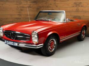 Immagine 6/19 di Mercedes-Benz 230 SL (1967)