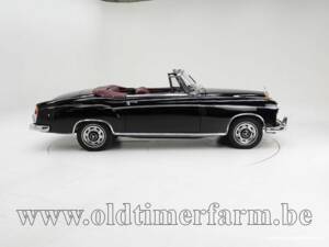 Bild 9/15 von Mercedes-Benz 220 SE Cabriolet (1959)