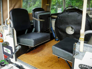 Image 55/55 of Land Rover 88 (1958)