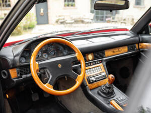 Bild 33/56 von Maserati Spyder (1991)