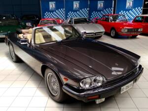 Image 9/70 of Jaguar XJ-S Convertible (1988)