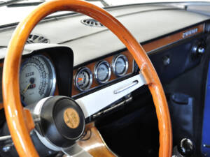 Immagine 29/39 di Alfa Romeo 2000 Berlina (1973)