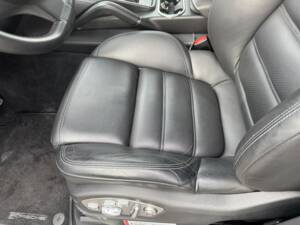 Bild 15/63 von Porsche Cayenne Turbo (2010)