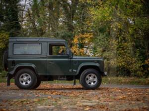 Immagine 8/8 di Land Rover Defender 90 Td5 (2001)