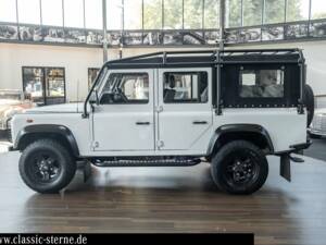 Bild 2/15 von Land Rover Defender 110 (2004)