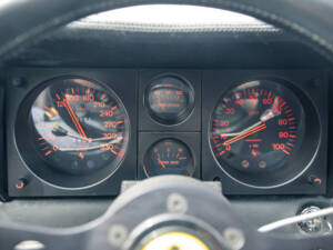 Image 29/52 of Ferrari 512 BB (1978)