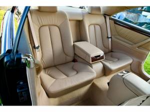 Image 3/20 of Mercedes-Benz CL 600 (2002)