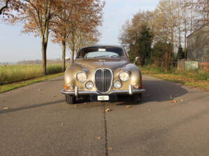 Immagine 2/19 di Jaguar S-Type 3.4 (1967)