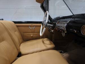 Bild 8/14 von SIMCA 8 Sport (1950)