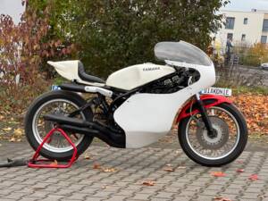 Image 2/27 de Yamaha DUMMY (1975)